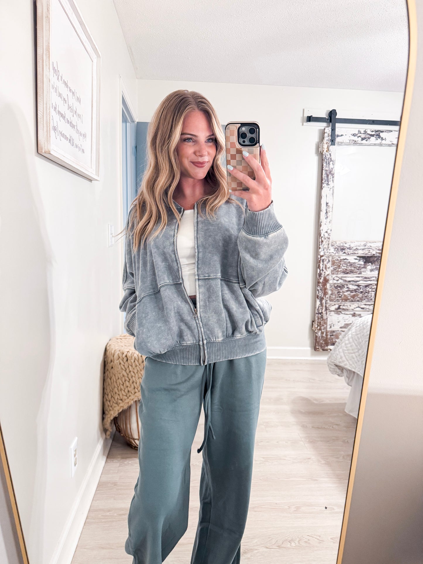 Ash Jade Sweat Pants