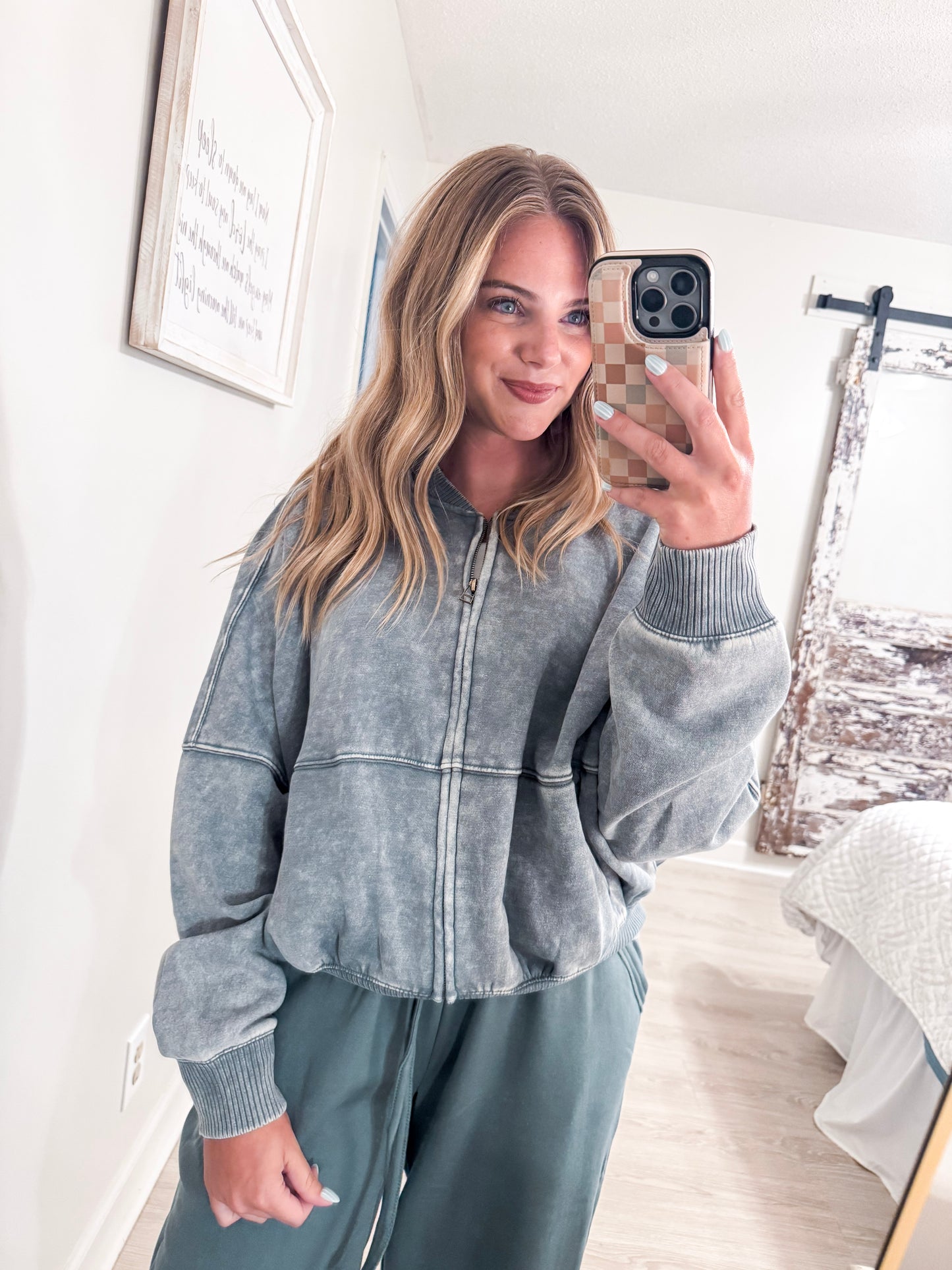 Zipped Jacket