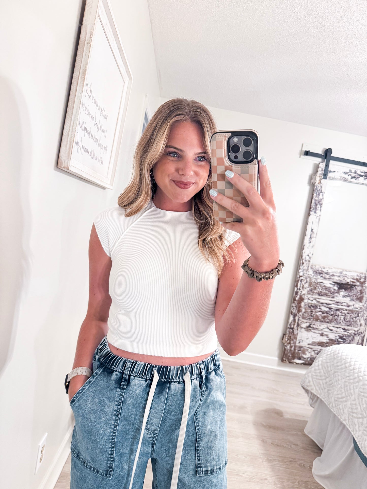 White Cropped Ribbed Shirt