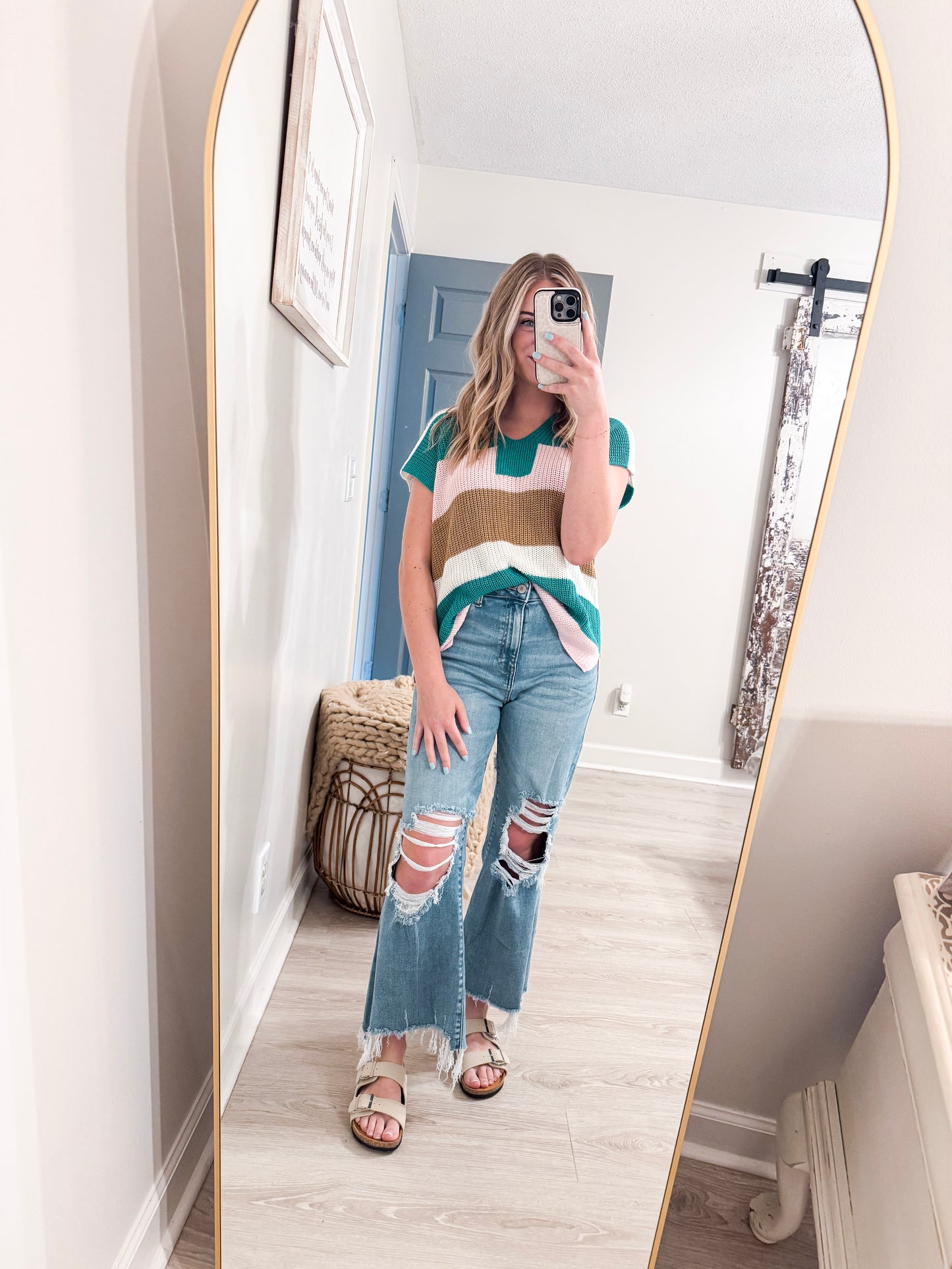 Denim Frayed Jeans - Wide Leg