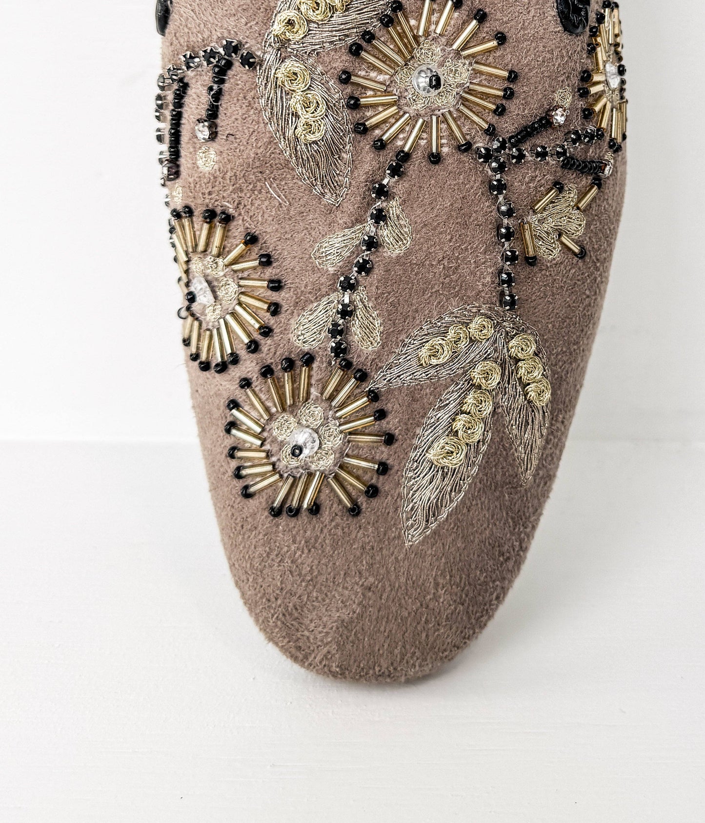 Floral Island Flats in Taupe