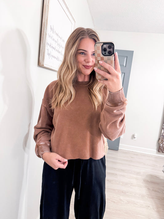 Cropped Crewneck Sweatshirt With Oversized Sleeves