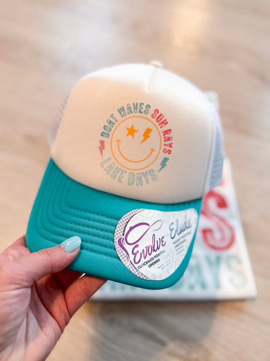 Boat Waves - Sun Rays - Lake Days Hat