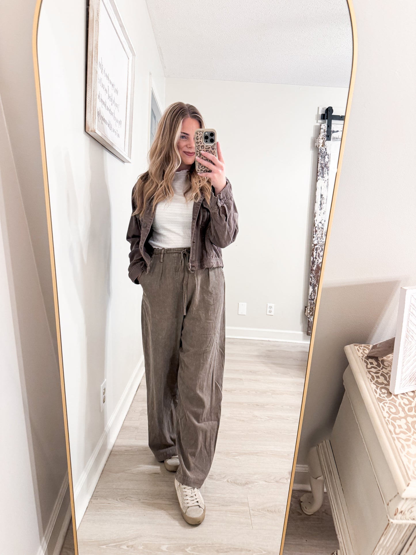 GARMENT-DYED AND WASHED PANTS WITH WAIST TIE