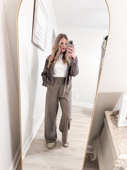 GARMENT-DYED AND WASHED PANTS WITH WAIST TIE